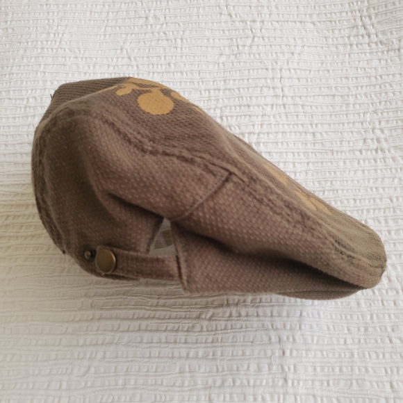 About to Donate! Goorin Flower Print Flat Cap - Picture 6 of 8